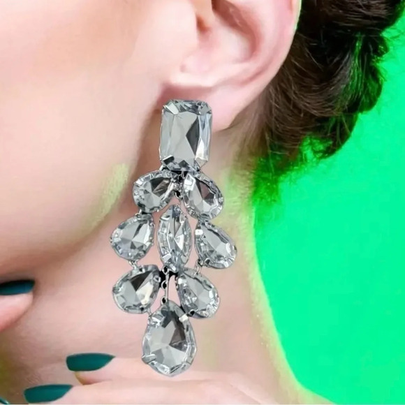 NEW-Silver Crystal Statement Dangle Earrings - Picture 1 of 5